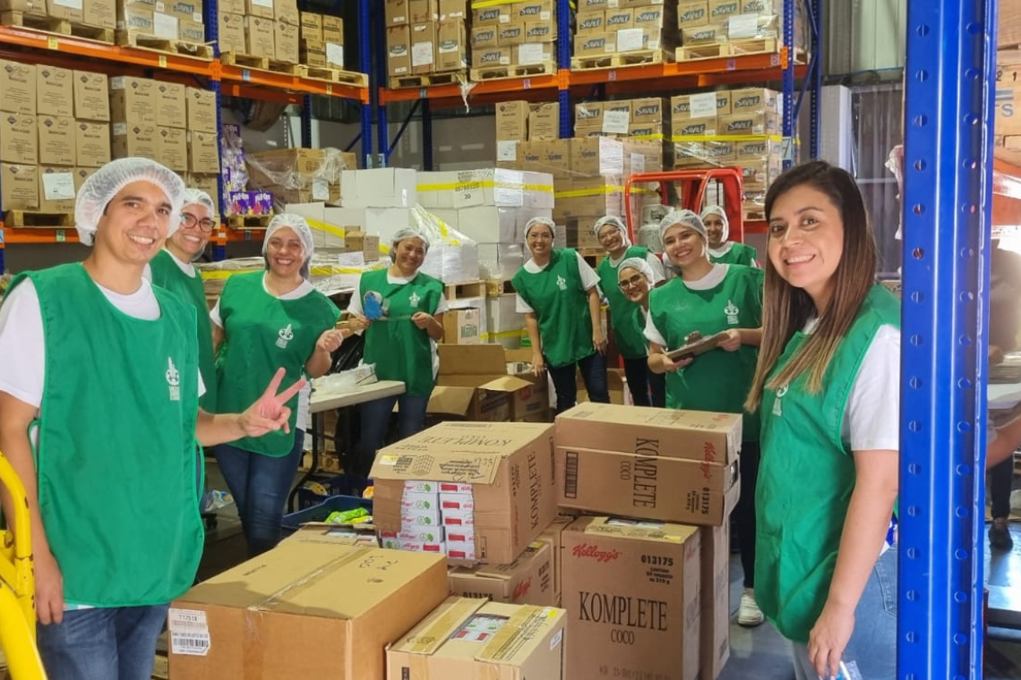Voluntarios de Kimberly-Clark beneficiaron a más de 1.800 personas en El Salvador.